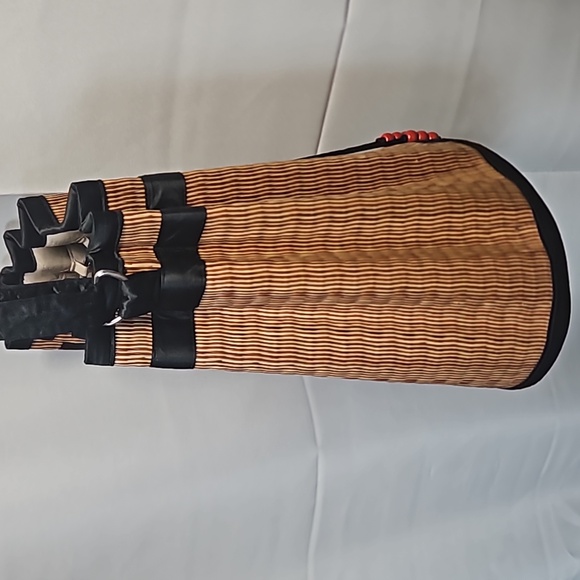 Baskets of Cambodia Shoulder Bag - Picture 4 of 8